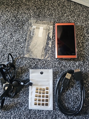 Sony a55 mp3 walkman - sony,